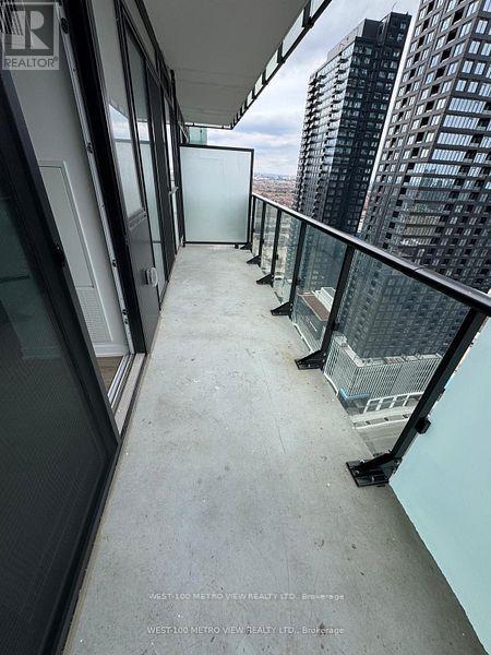 Photo 8 of 2402 430 Square One Drive, Mississauga ON