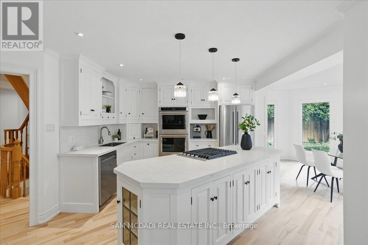 Photo 11 of 1713 Pengilley Place, Mississauga ON