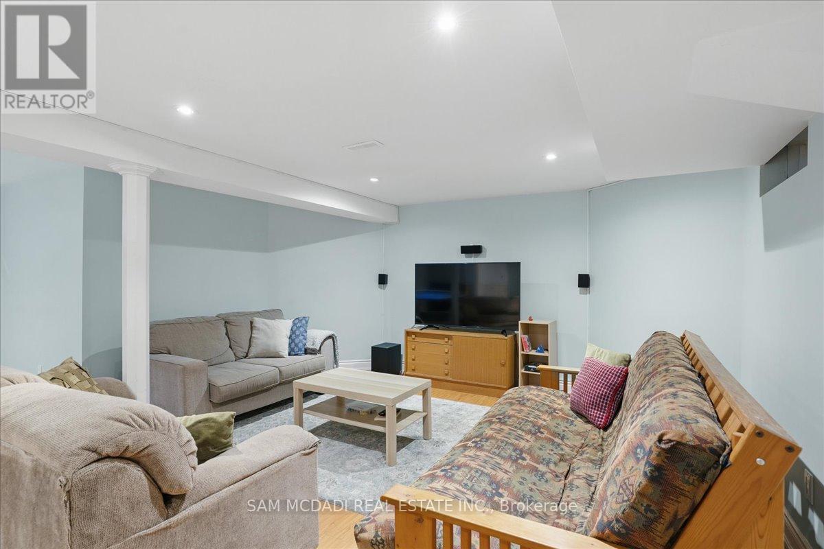 Photo 41 of 1713 Pengilley Place, Mississauga ON