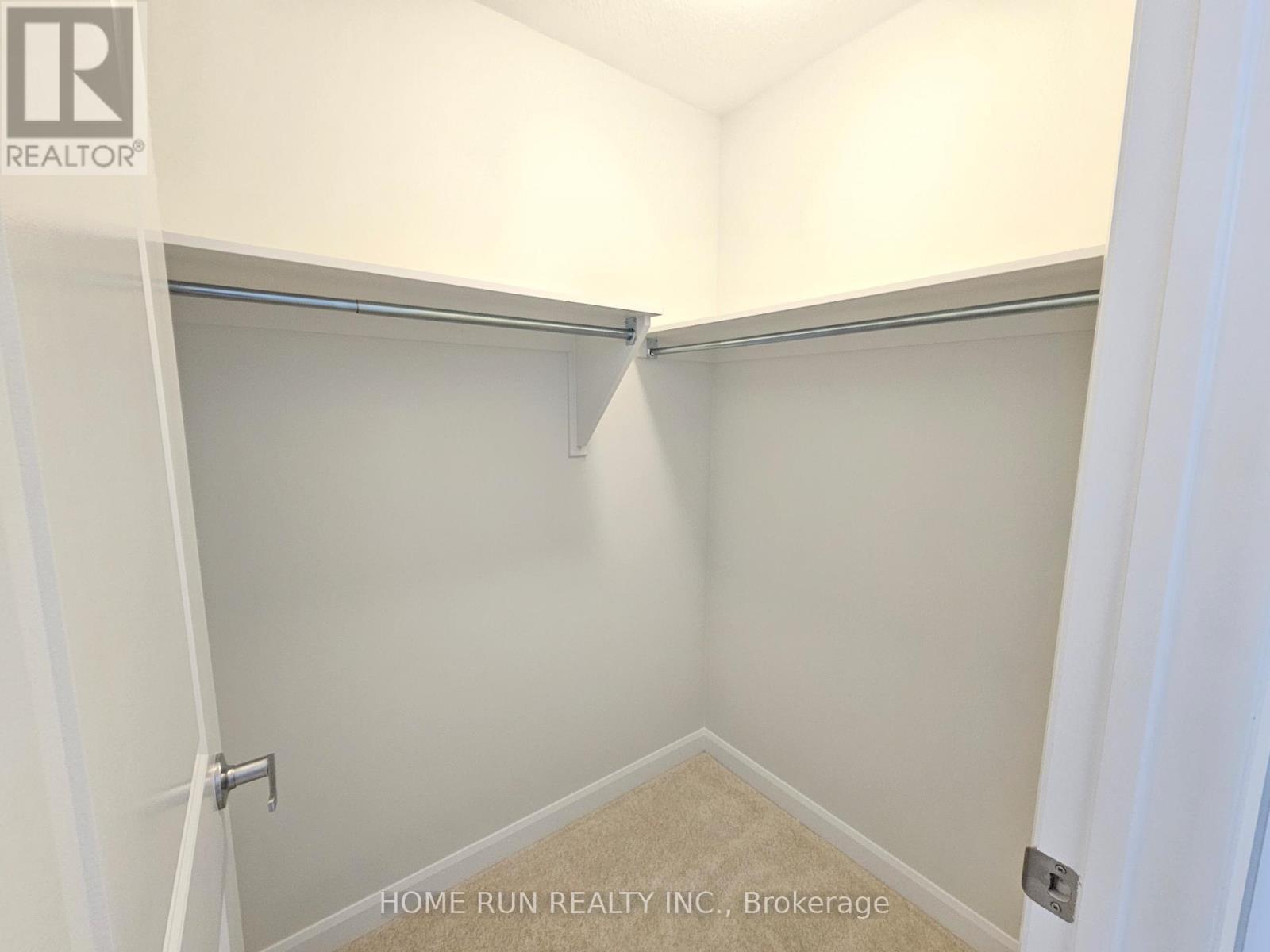 Photo 10 of 932 Eileen Vollick Crescent, Ottawa ON