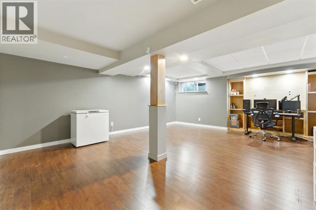 Photo 25 of 751 Prestwick Circle Se, Calgary AB