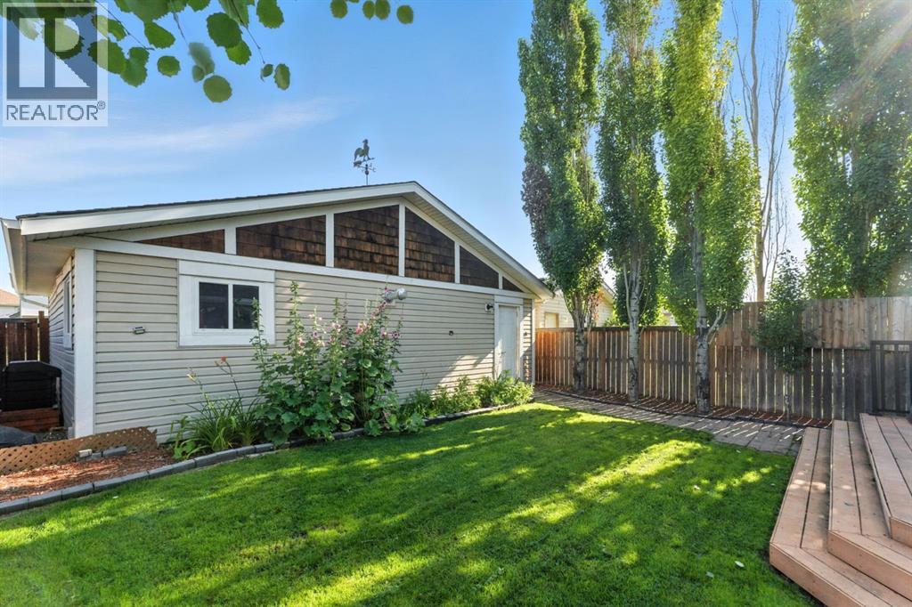 Photo 31 of 751 Prestwick Circle Se, Calgary AB