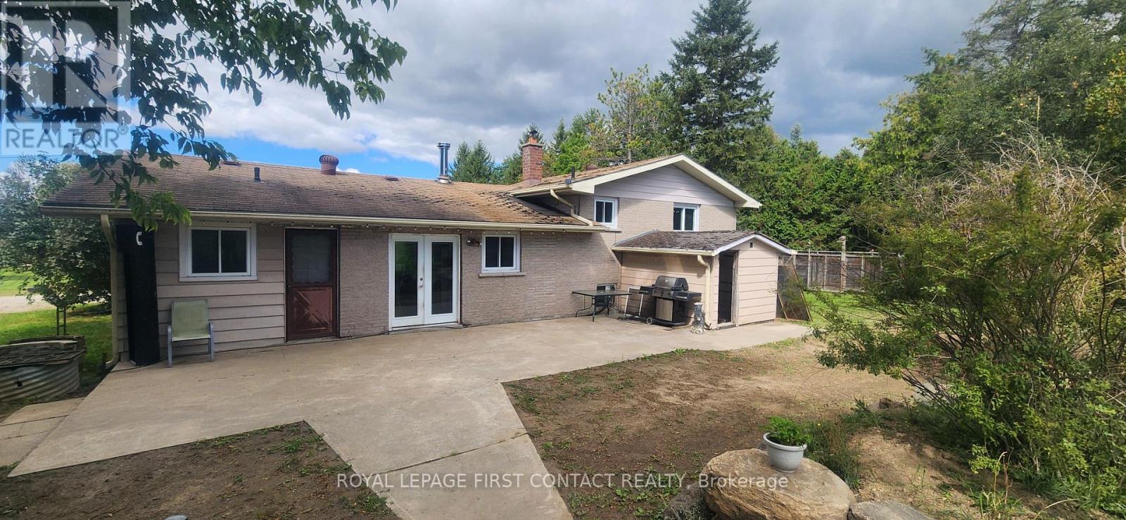 Photo 6 of 5321 Eighth Line, Essa ON