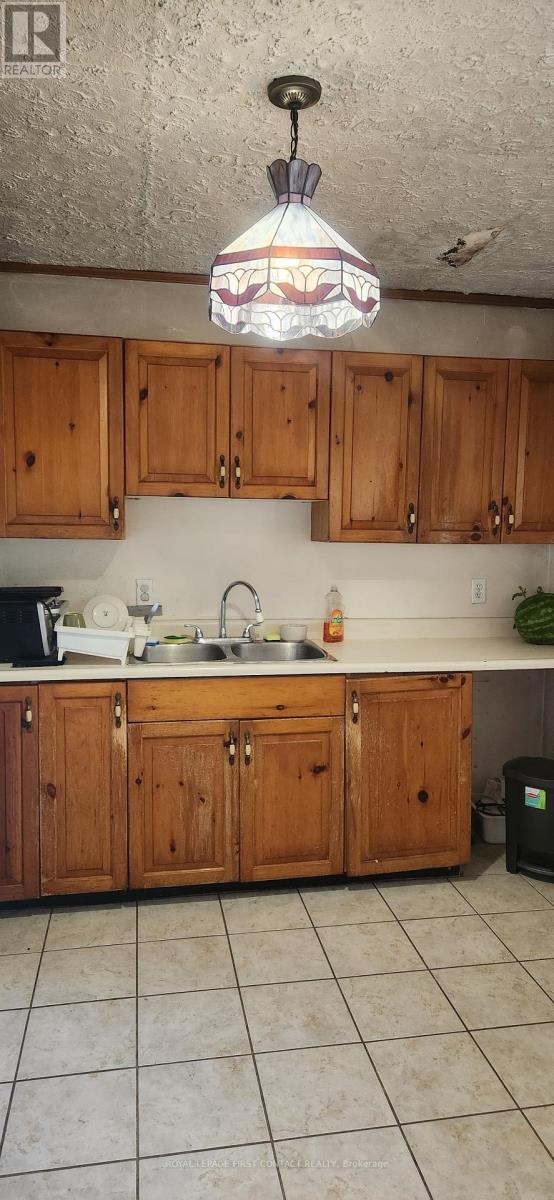 Photo 7 of 5321 Eighth Line, Essa ON