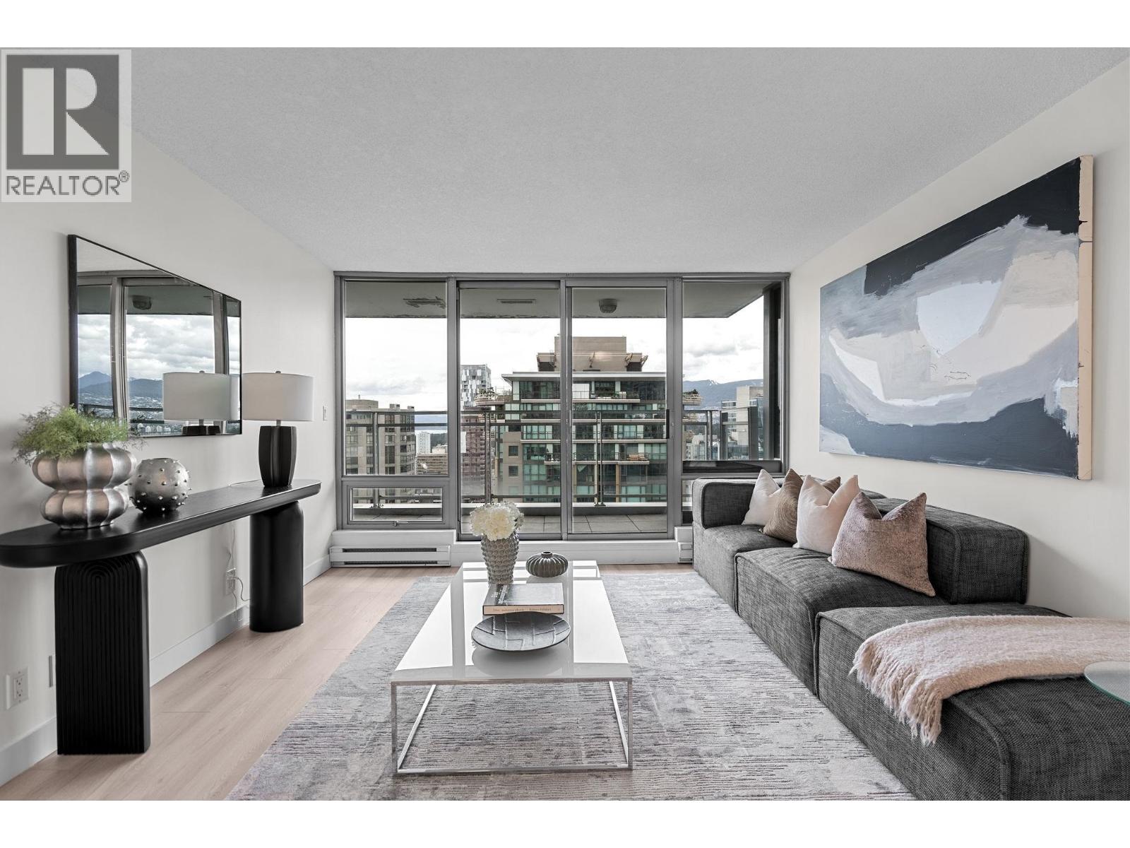 Photo 4 of 1288 W Georgia Street, Vancouver BC