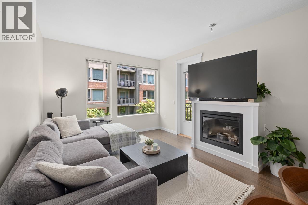 Photo 6 of 304 139 W 22nd Street, North Vancouver BC
