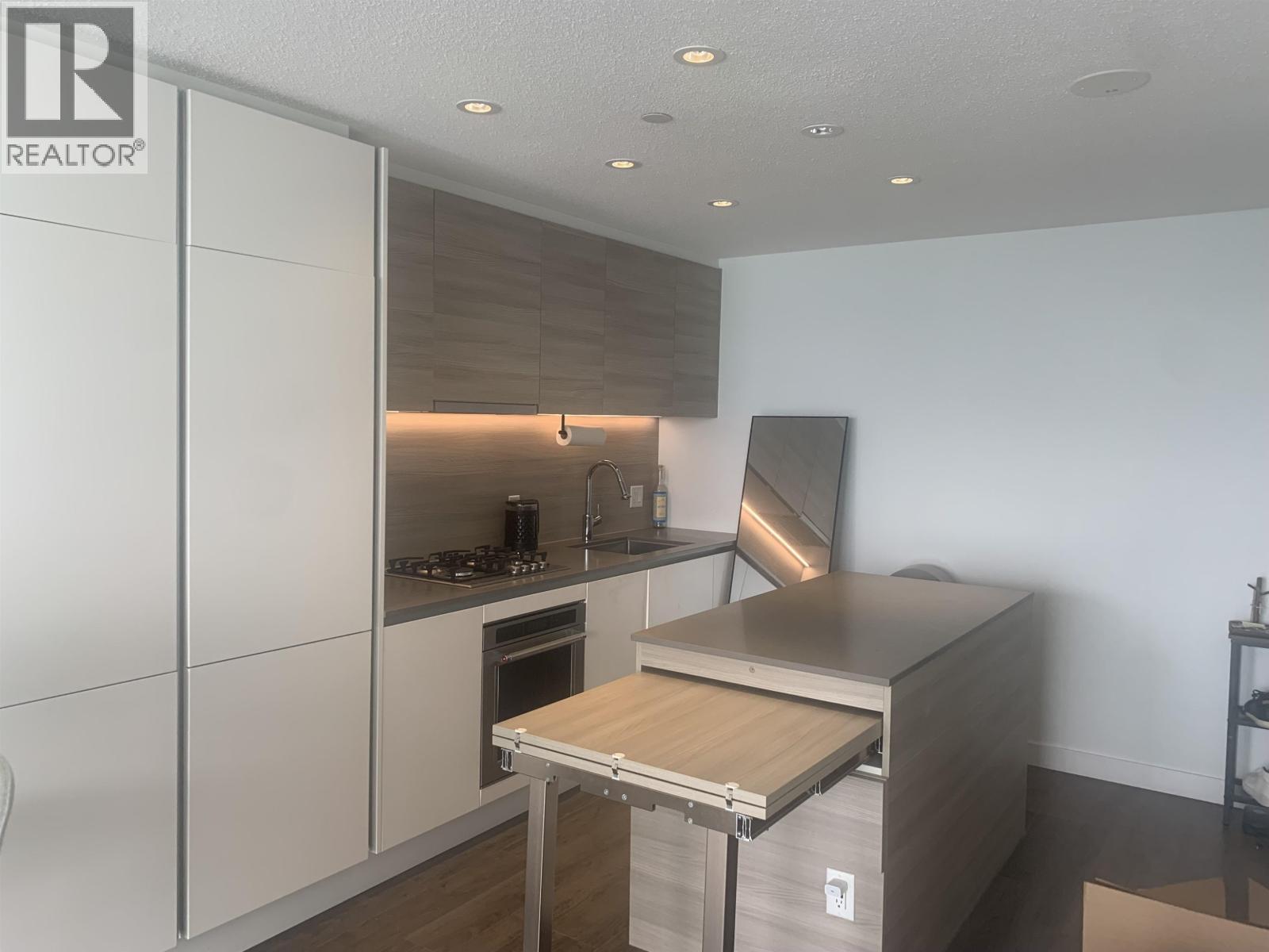 Photo 14 of 2512 988 Quayside Drive, New Westminster BC