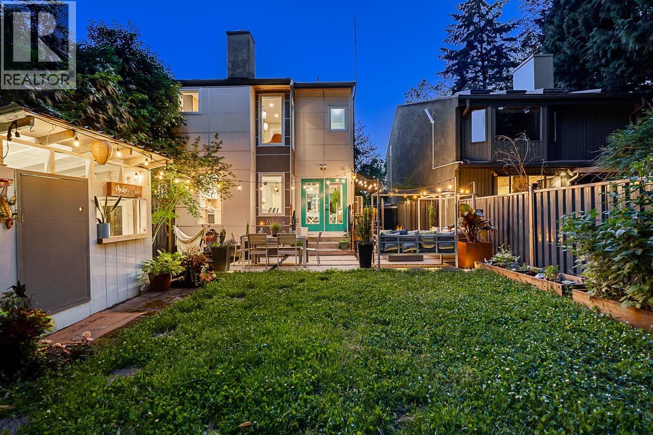 Photo 24 of 3812 Garden Grove Drive, Burnaby BC