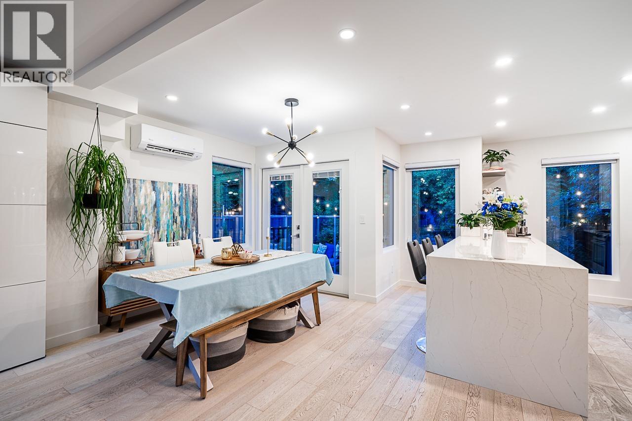 Photo 6 of 3812 Garden Grove Drive, Burnaby BC