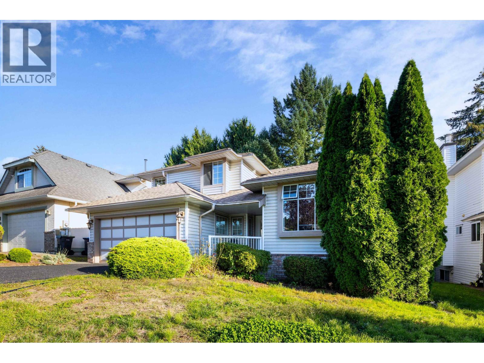 Photo 2 of 1936 Eureka Avenue, Port Coquitlam BC