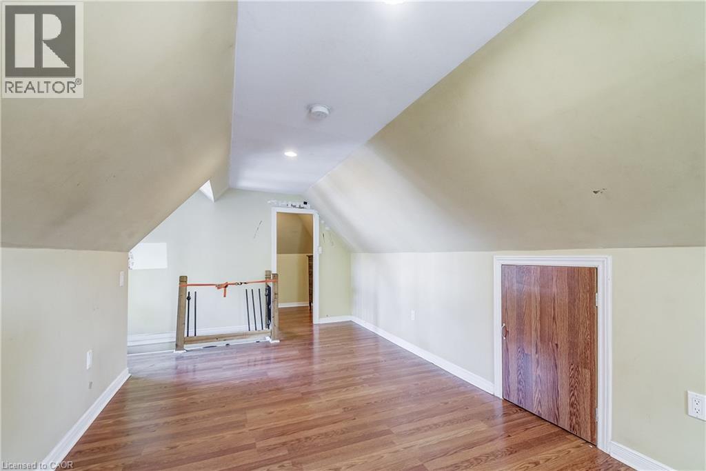Photo 31 of 11 Elm Street, Hamilton ON