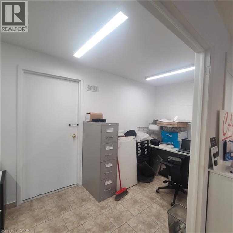 Photo 7 of 1576 Stone Church Road Unit 12, Hamilton ON