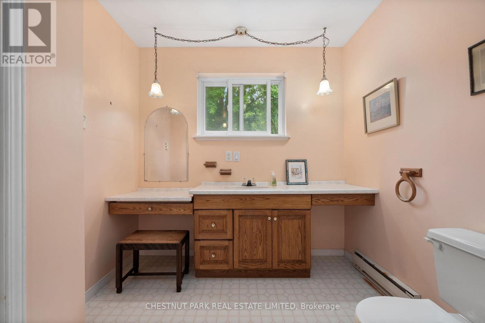 Photo 24 of 84 88 Munroe Lane, Prince Edward County ON