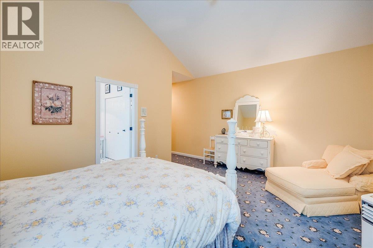 169 Alpine Road, Christina Lake