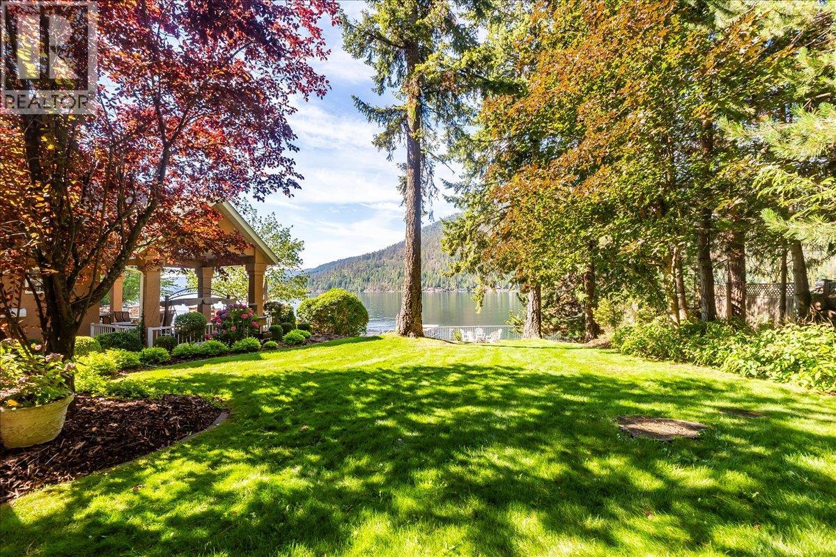 169 Alpine Road, Christina Lake