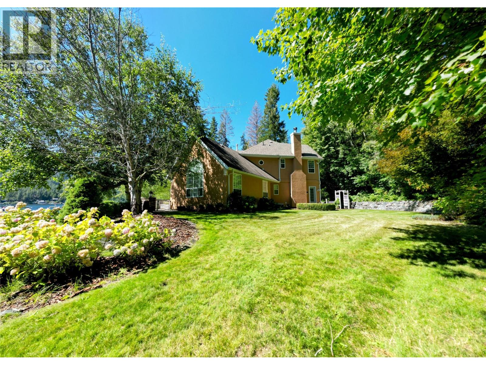 169 Alpine Road, Christina Lake