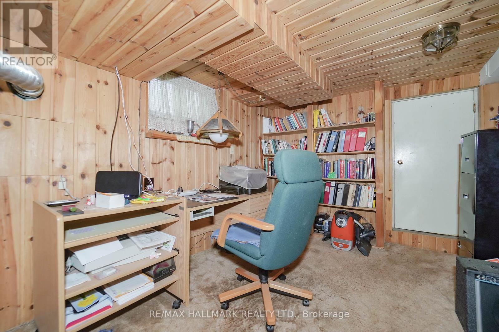 Photo 29 of 97 Vauxhall Drive, Toronto ON