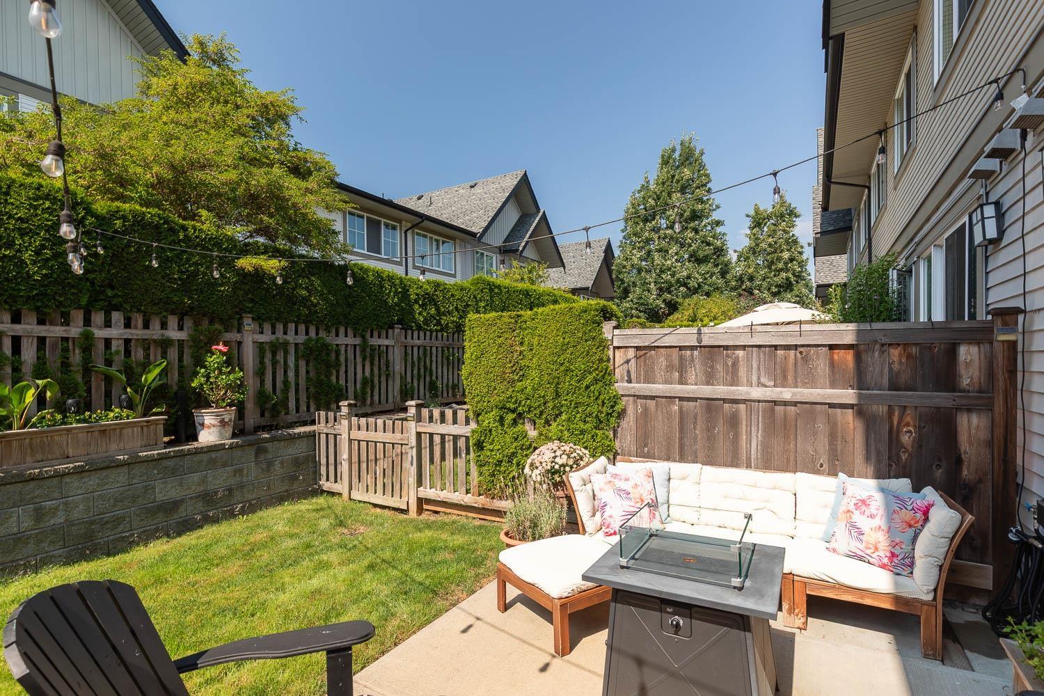Photo 2 of 127 2501 161 A Street, Surrey BC