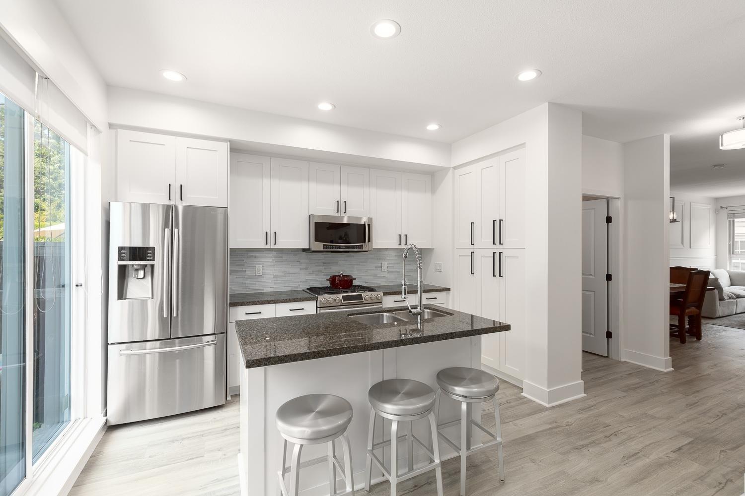 Photo 6 of 127 2501 161 A Street, Surrey BC
