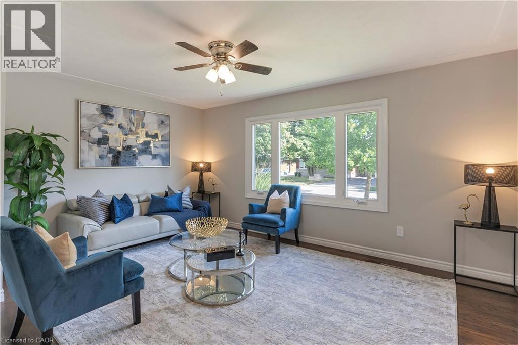 Photo 6 of 82 Southmoor Drive, Kitchener ON