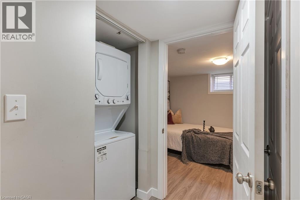 Photo 26 of 82 Southmoor Drive, Kitchener ON
