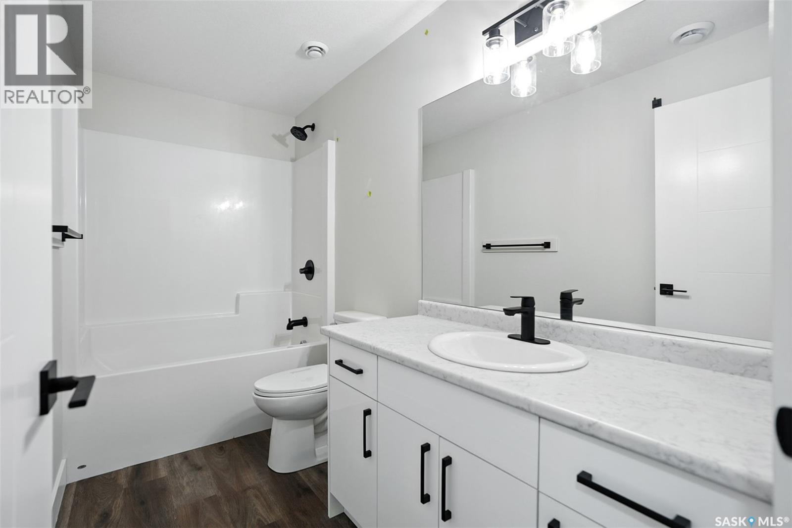 Photo 23 of 126 Sharma Lane, Saskatoon SK