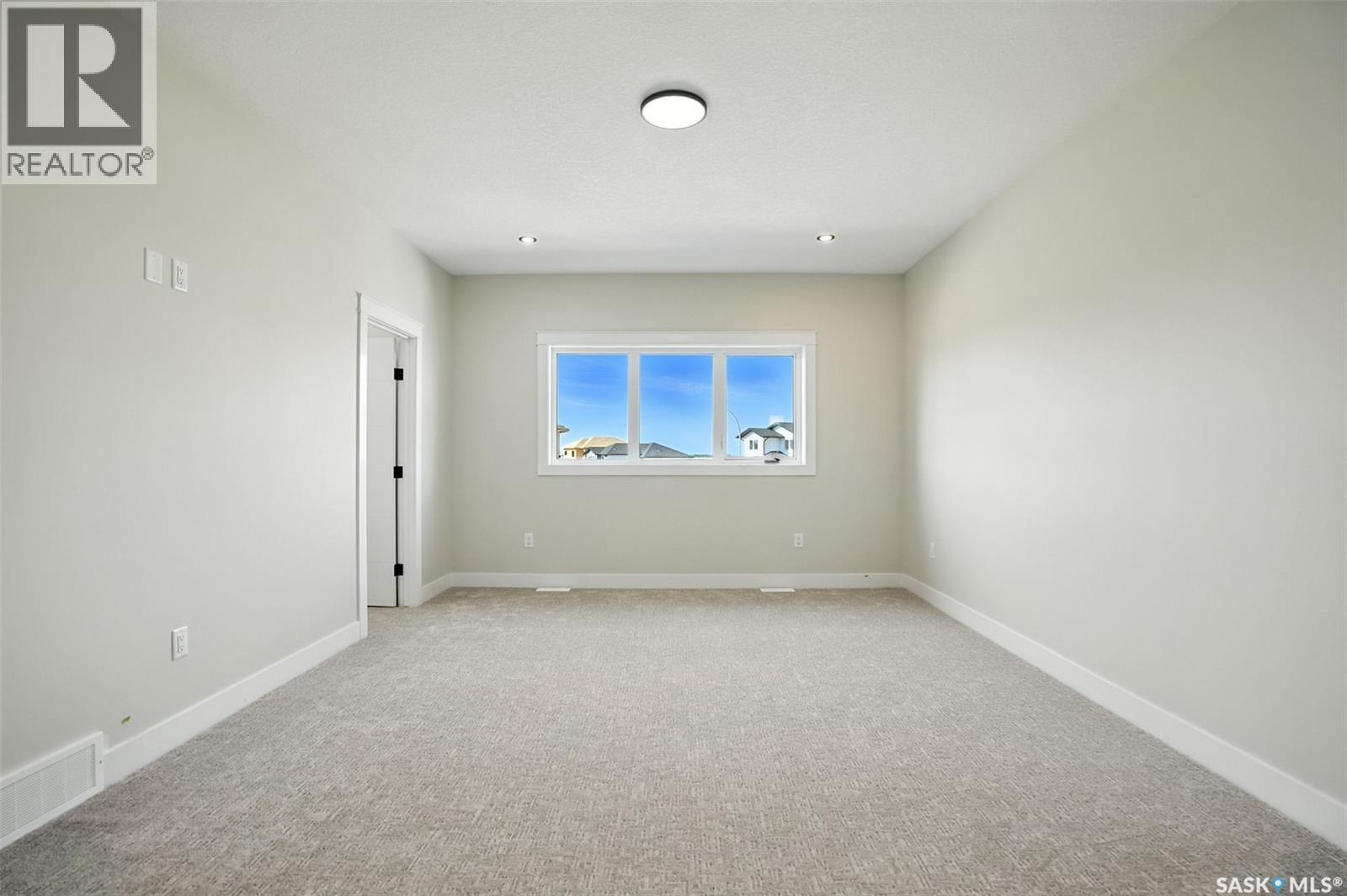 Photo 18 of 126 Sharma Lane, Saskatoon SK