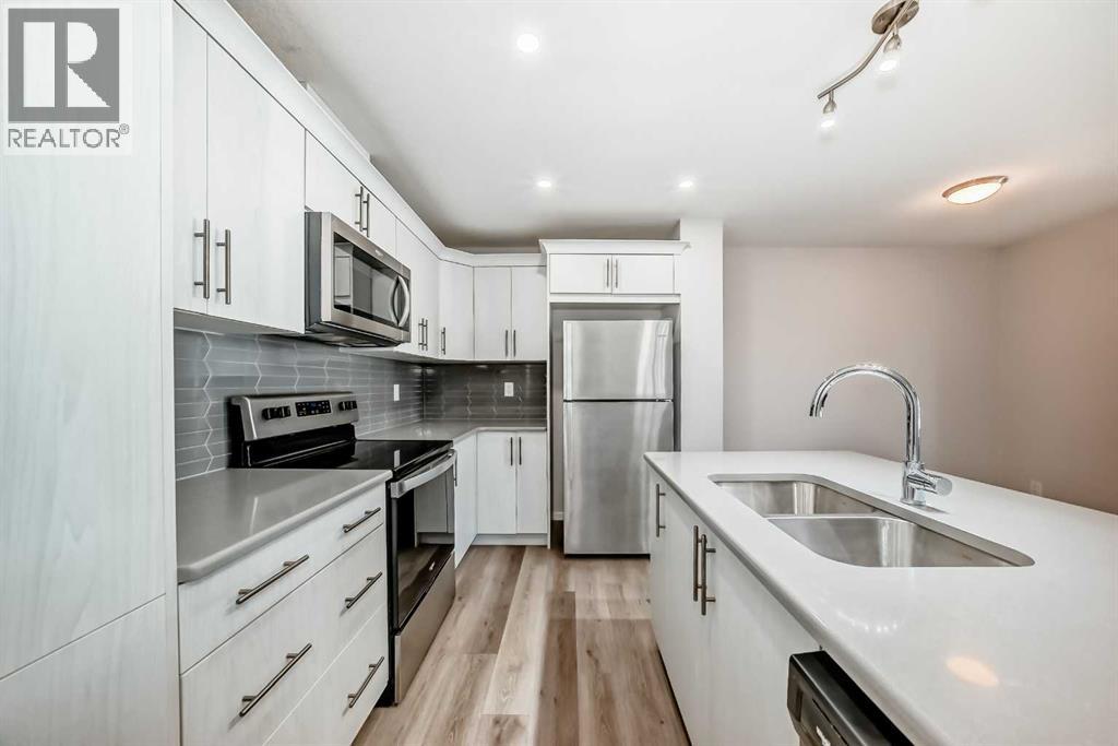 Photo 6 of 145 Yorkville Boulevard Sw, Calgary AB