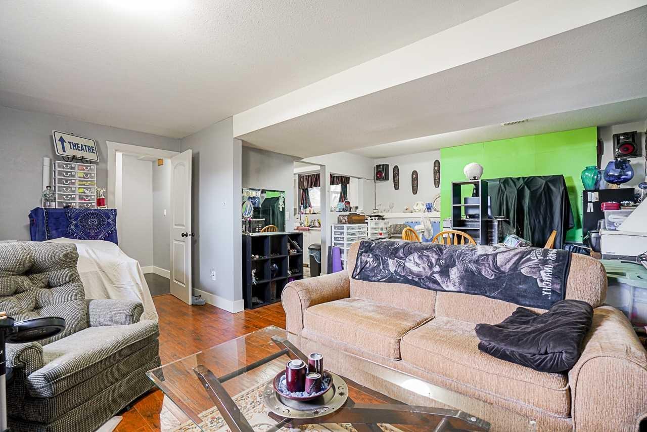 Photo 23 of 33430 Huggins Avenue, Abbotsford BC