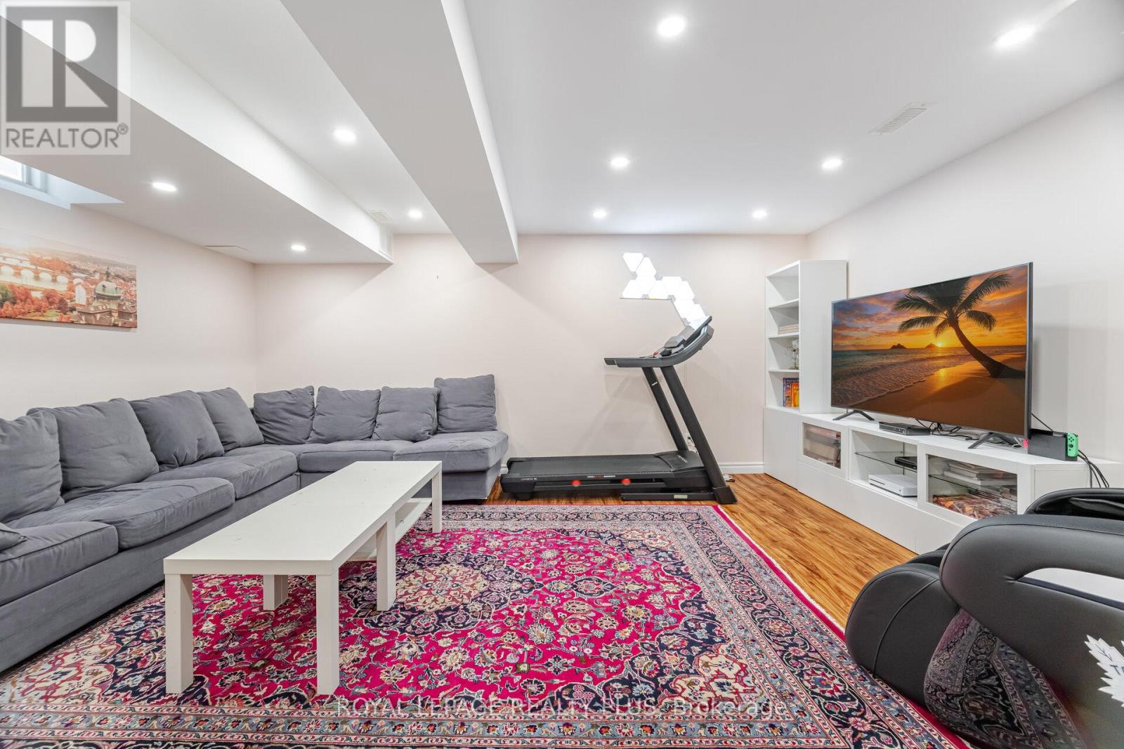 Photo 38 of 5574 Freshwater Drive, Mississauga ON