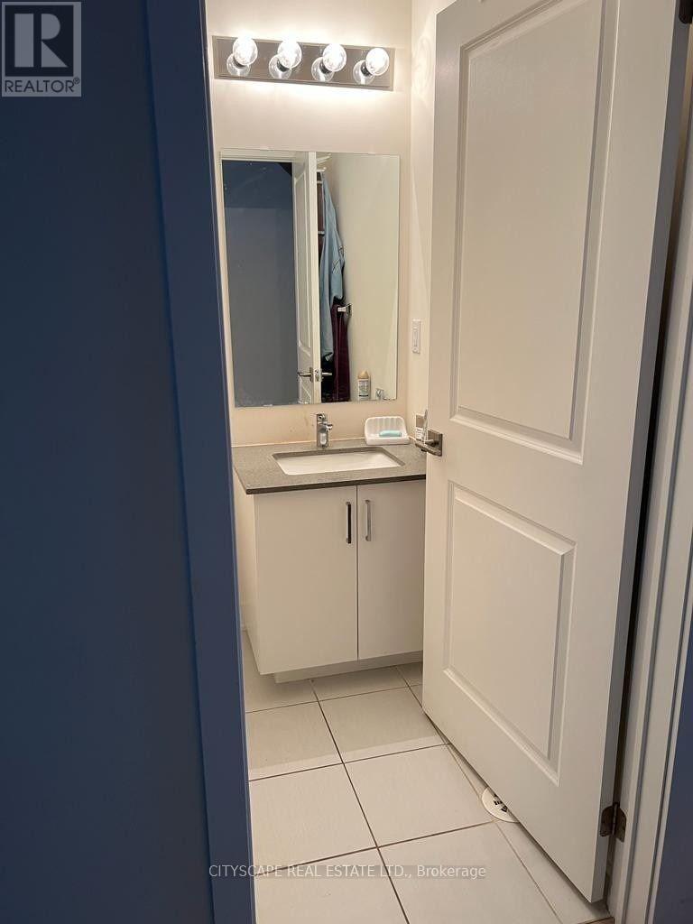 Photo 17 of 83 William Duncan Road, Toronto ON