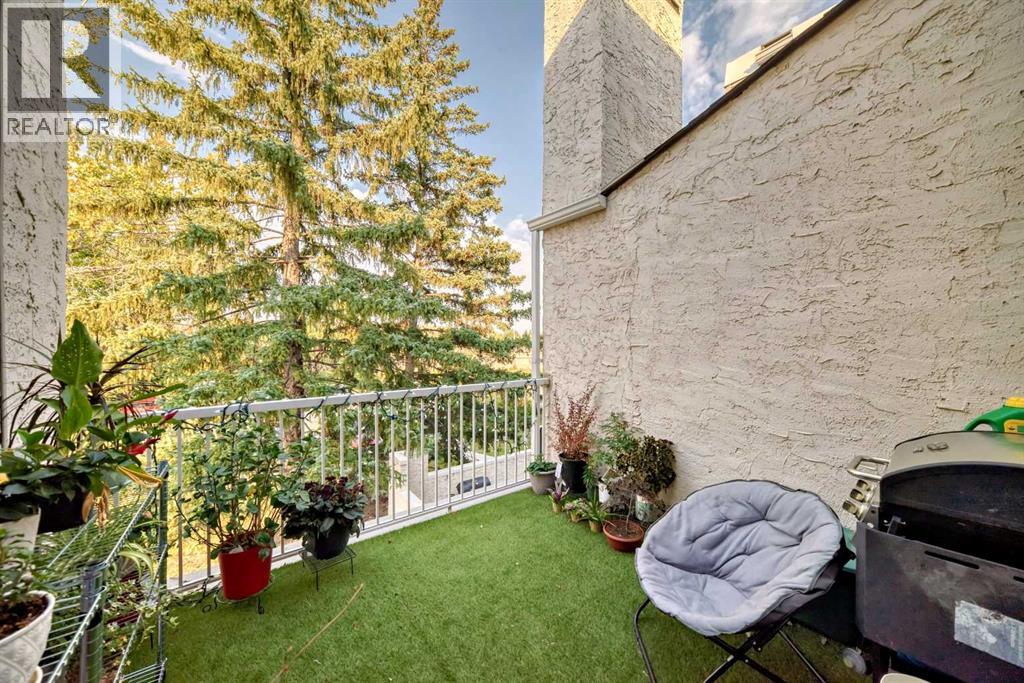 Photo 17 of 409 3500 Varsity Drive Nw, Calgary AB