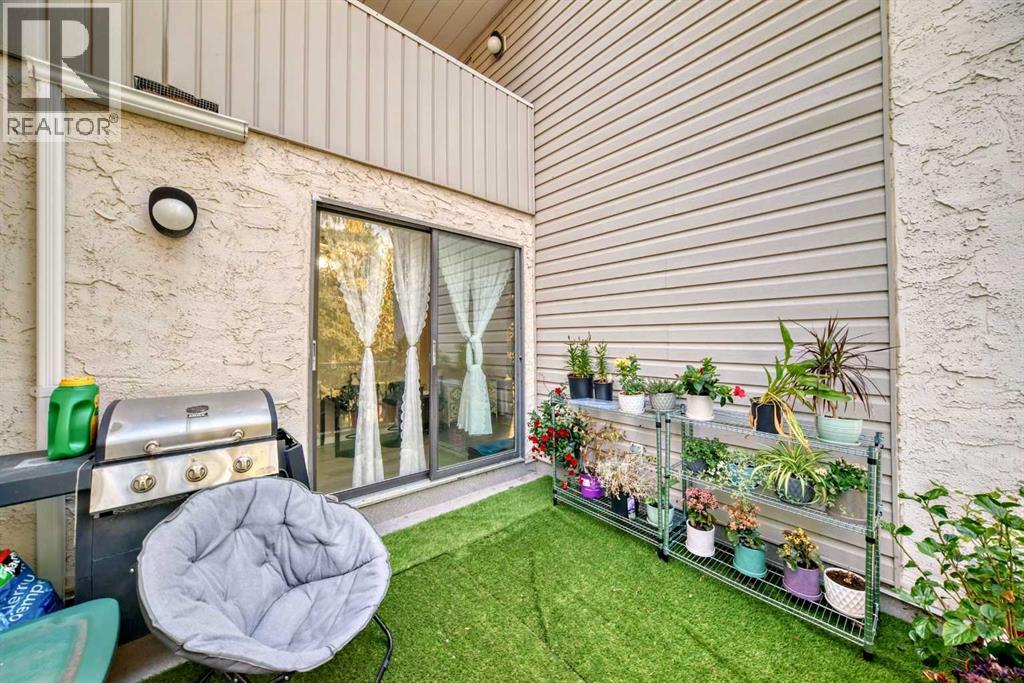 Photo 19 of 409 3500 Varsity Drive Nw, Calgary AB