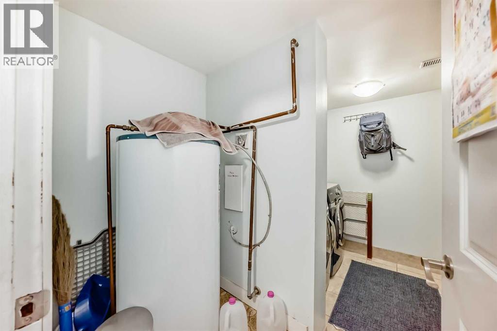 Photo 33 of 409 3500 Varsity Drive Nw, Calgary AB