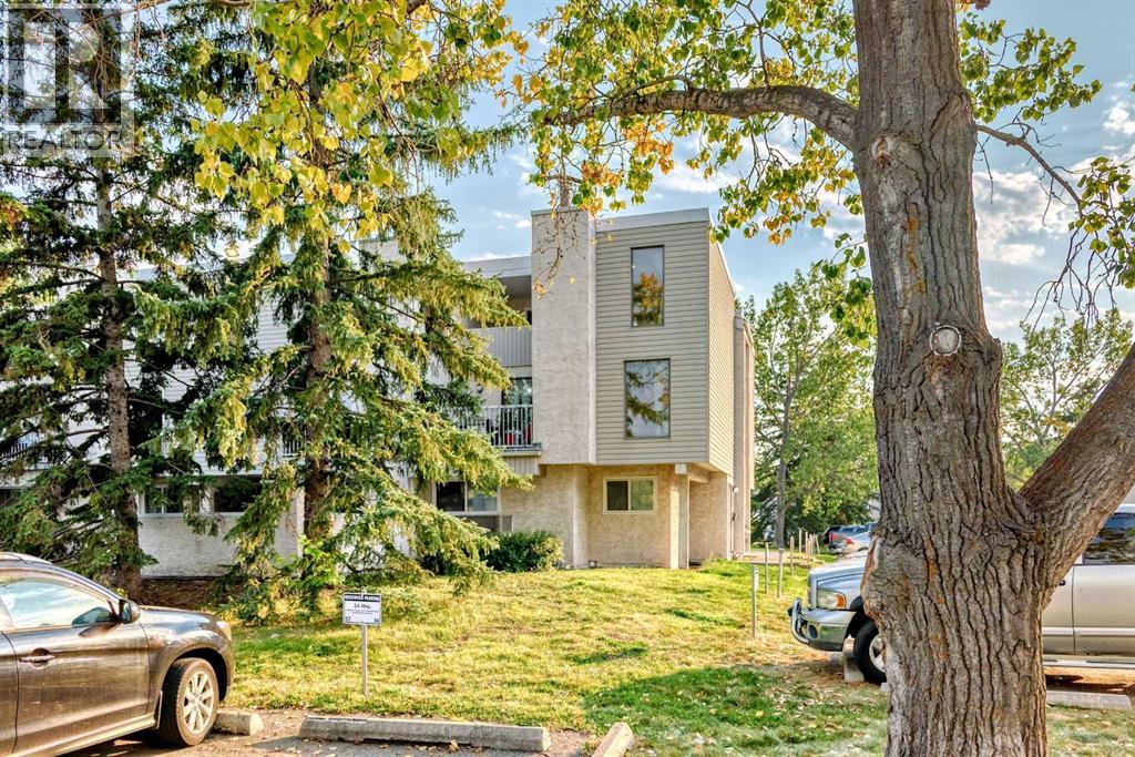 Photo 35 of 409 3500 Varsity Drive Nw, Calgary AB