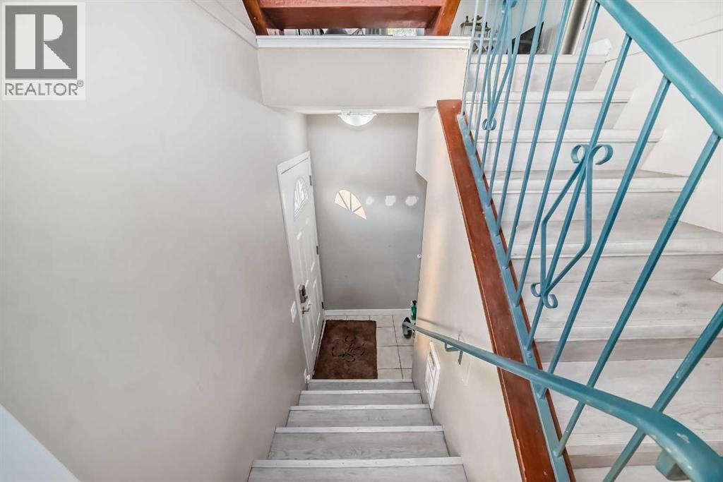 Photo 7 of 409 3500 Varsity Drive Nw, Calgary AB