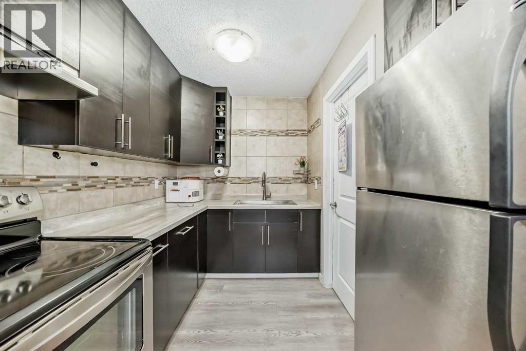 Photo 8 of 409 3500 Varsity Drive Nw, Calgary AB