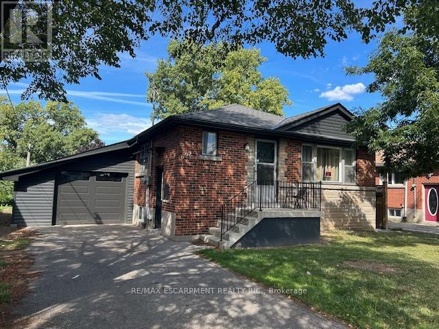 Photo 1 of 699 Ninth Avenue, Hamilton ON