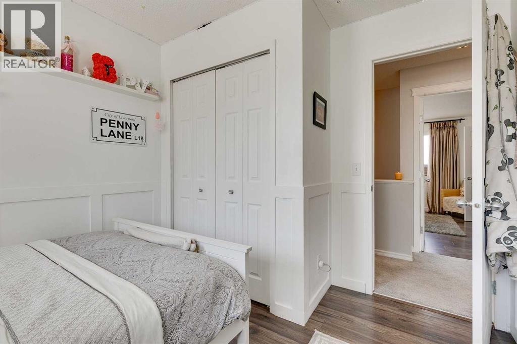 Single Family House for Sale in  Copperfield Heights SE Copperfield Calgary 