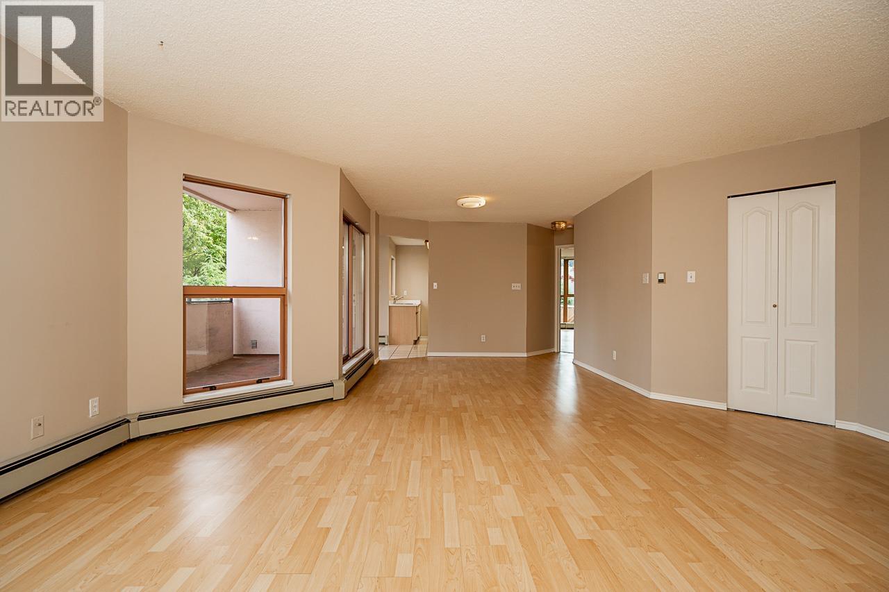 Photo 5 of 205 612 Fifth Avenue, New Westminster BC
