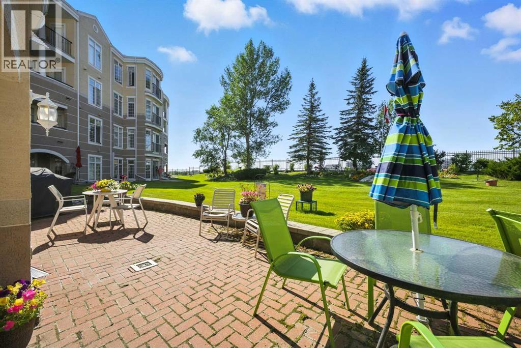 Photo 33 of 411 5201 Dalhousie Drive Nw, Calgary AB