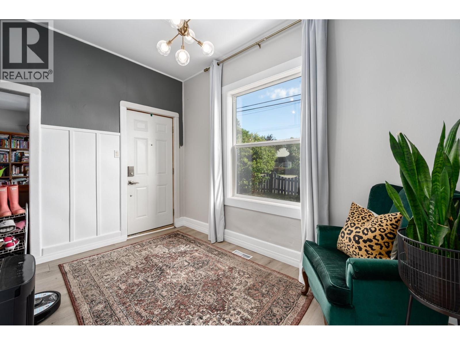 2540 COLDWATER Avenue, Merritt