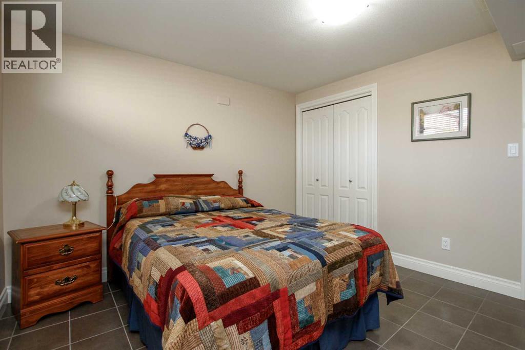 Photo 33 of 49 173 Austin Drive, Red Deer AB
