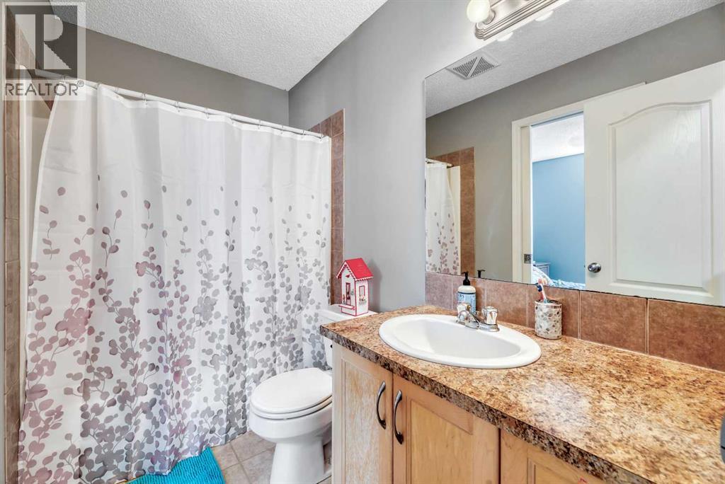 Photo 17 of 205 Strathaven Mews, Strathmore AB