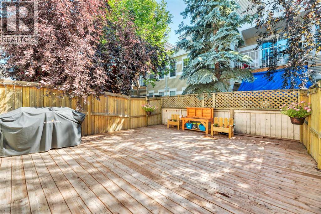Photo 2 of 205 Strathaven Mews, Strathmore AB