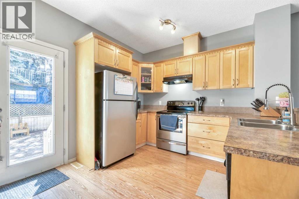 Photo 8 of 205 Strathaven Mews, Strathmore AB