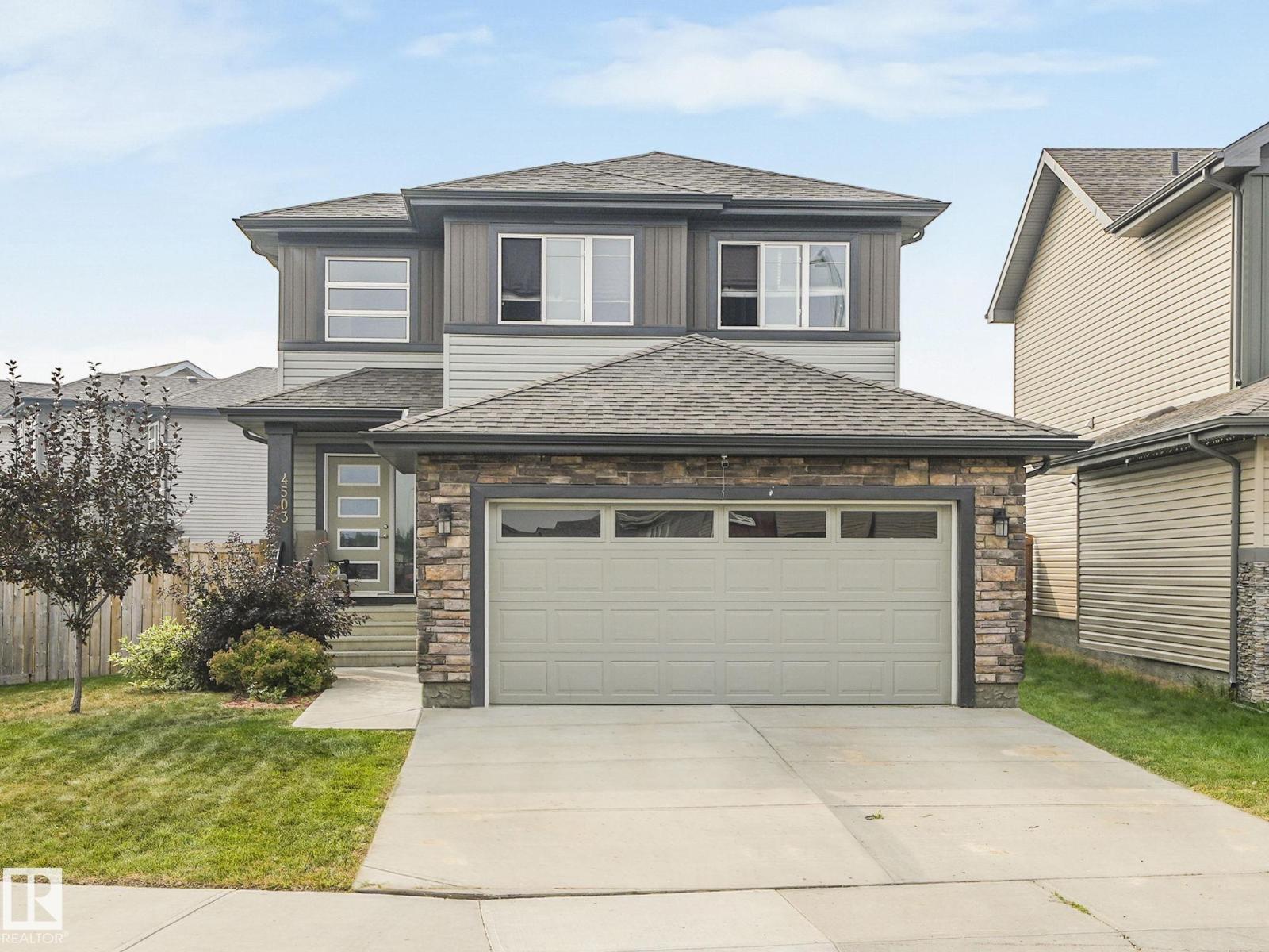 Photo 1 of 4503 126 Av Nw, Edmonton AB