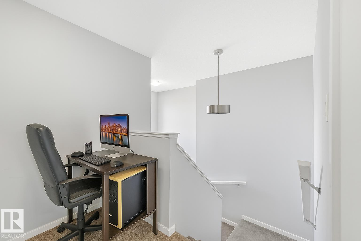 Photo 20 of 4503 126 Av Nw, Edmonton AB