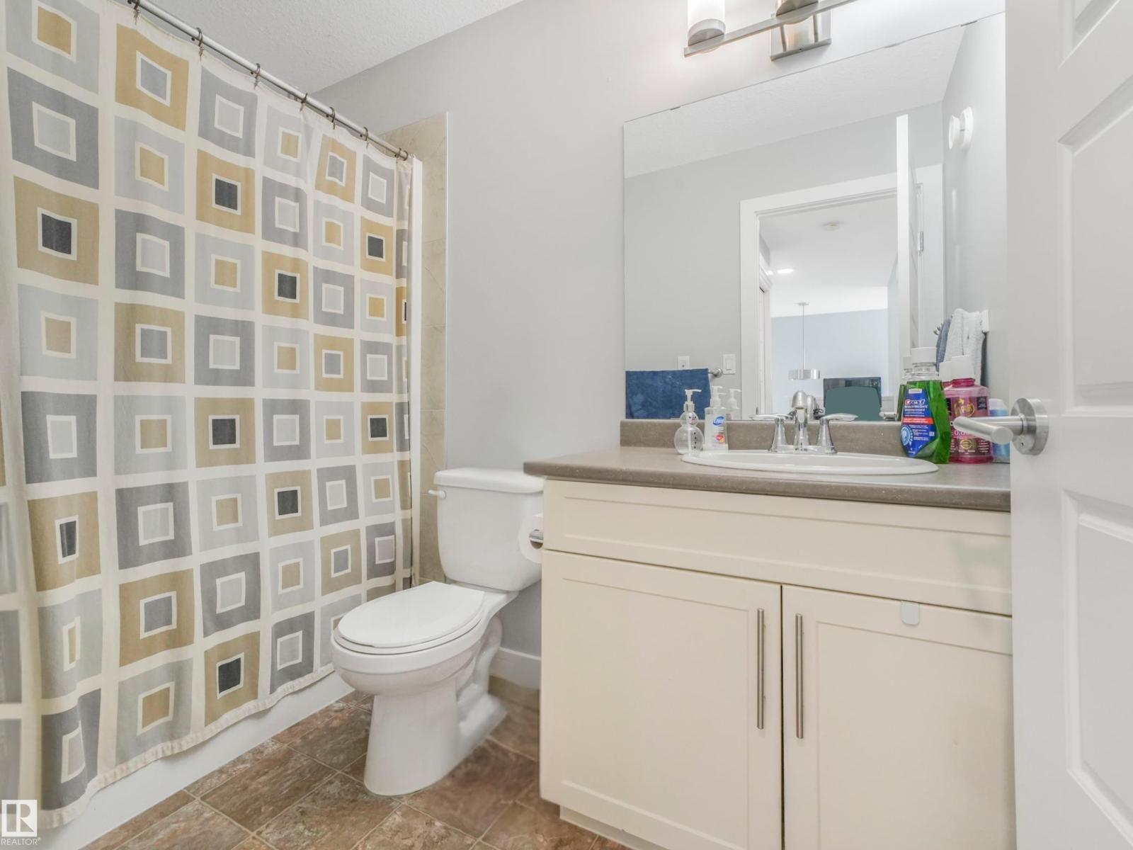 Photo 31 of 4503 126 Av Nw, Edmonton AB