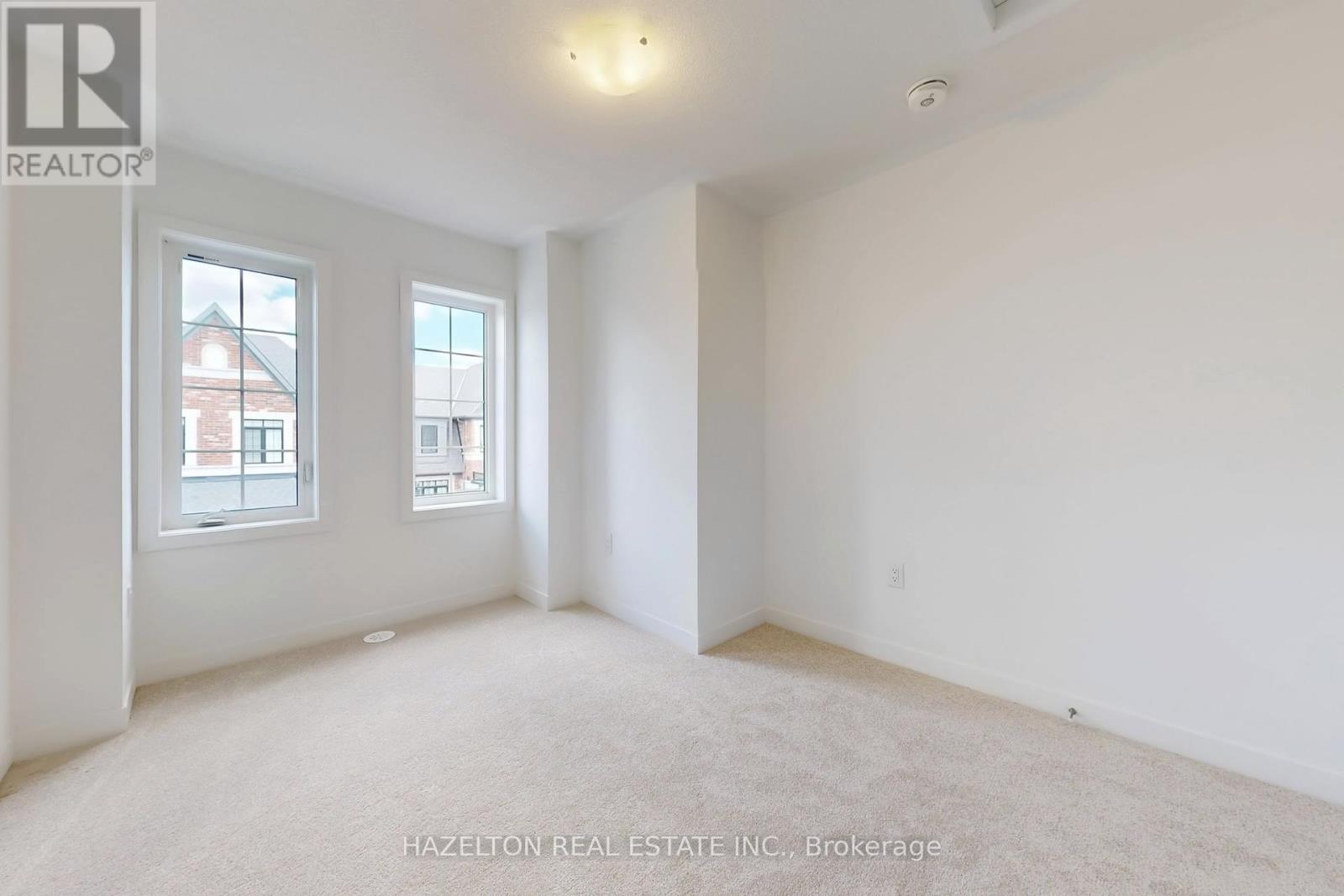 Photo 26 of 26 Calloway Way, Whitby ON